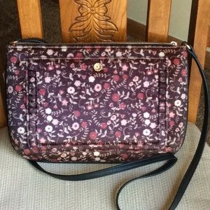 Medium zipper top bag